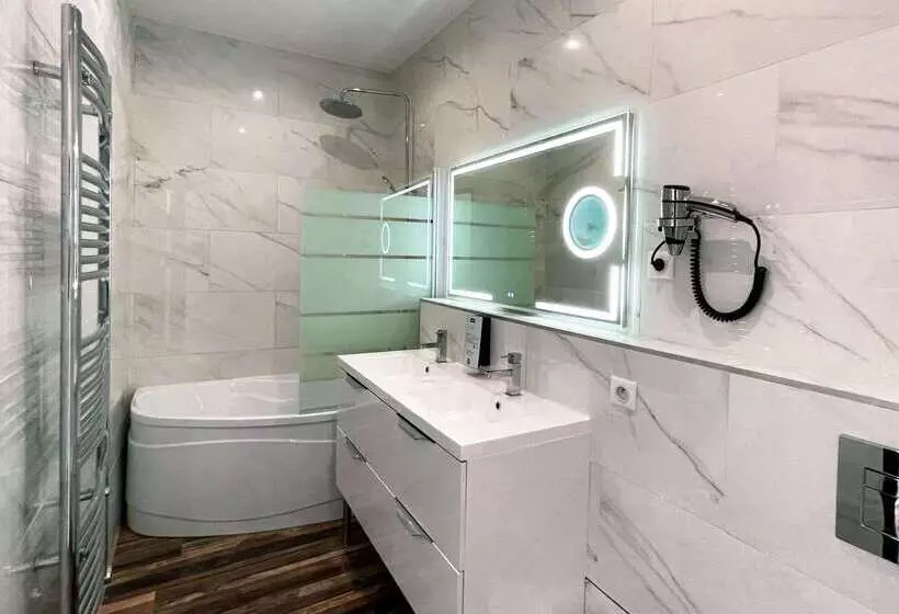 Fotos del hotel Kyriad Marseille Blancarde  Timone:  16