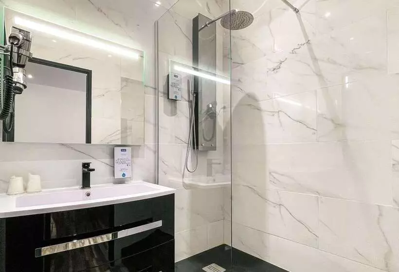 Fotos del hotel Kyriad Marseille Blancarde  Timone:  19