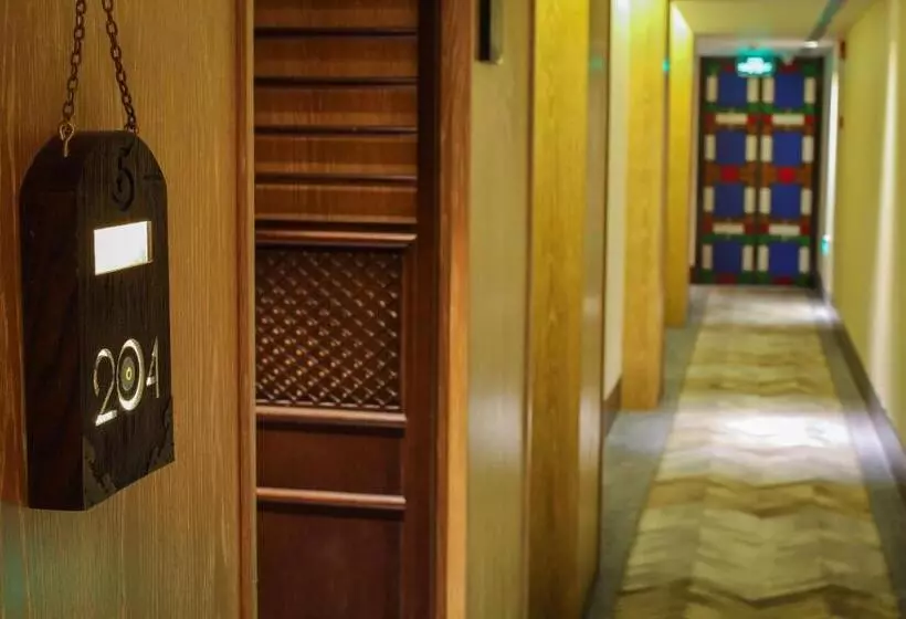 Fotos del hotel Ln Hotel Five:  5