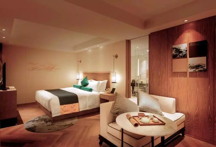 Fotos del hotel Ln Hotel Five:  2