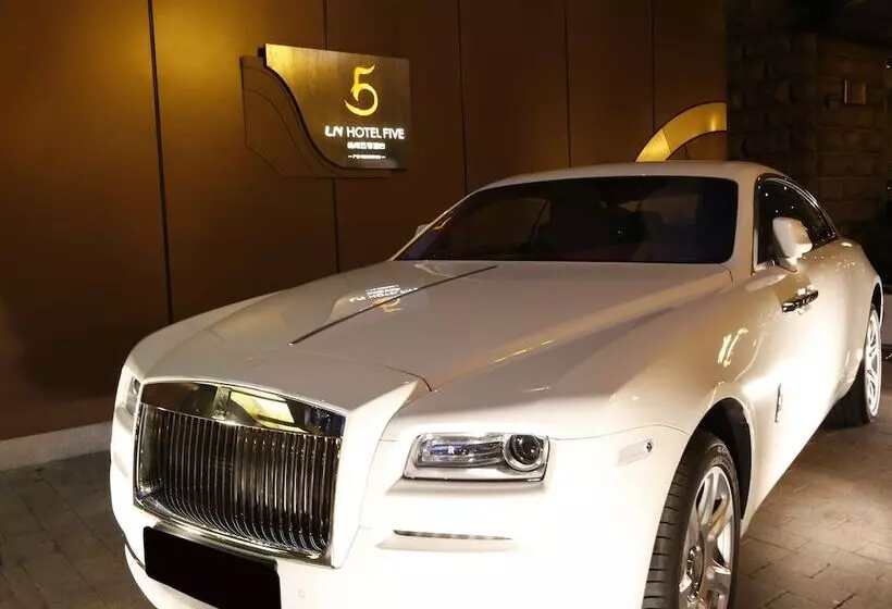 Fotos del hotel Ln Hotel Five:  11