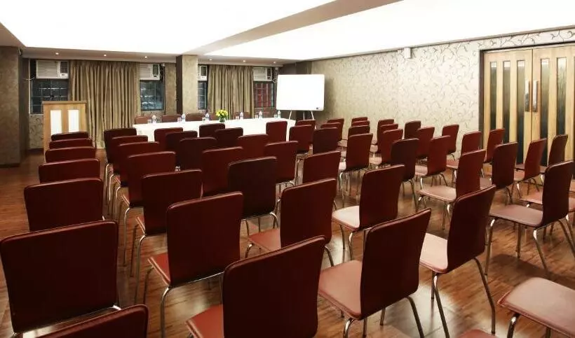 Fotos del hotel Maharana Inn Chembur:  10