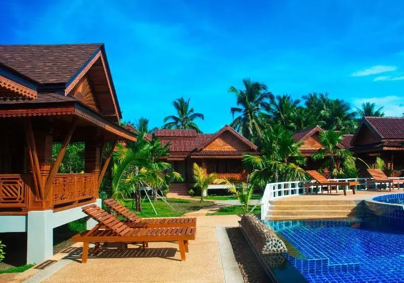 Sangsawan Palace Khaolak Resort