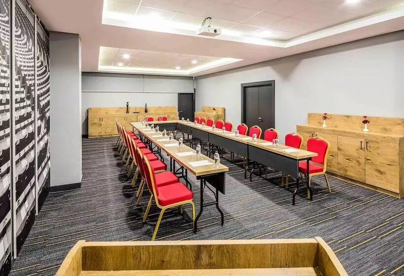 Fotos del hotel Ibis Istanbul West:  6