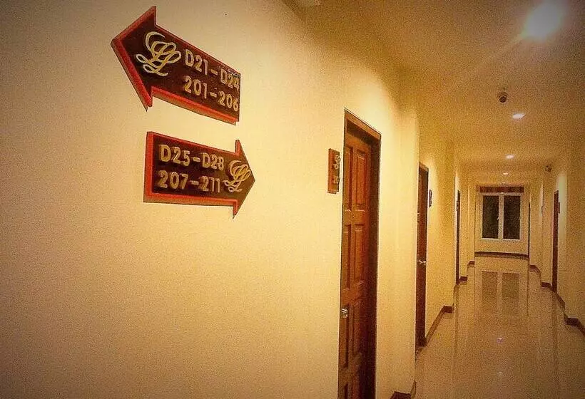 Fotos del hotel Le' Luxe Residence:  10