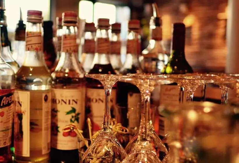 Fotos del hotel Five:  13