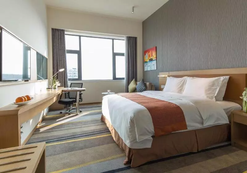 Fotos del hotel Holiday Inn Express Chengdu Huanhuaxi, An Ihg:  2