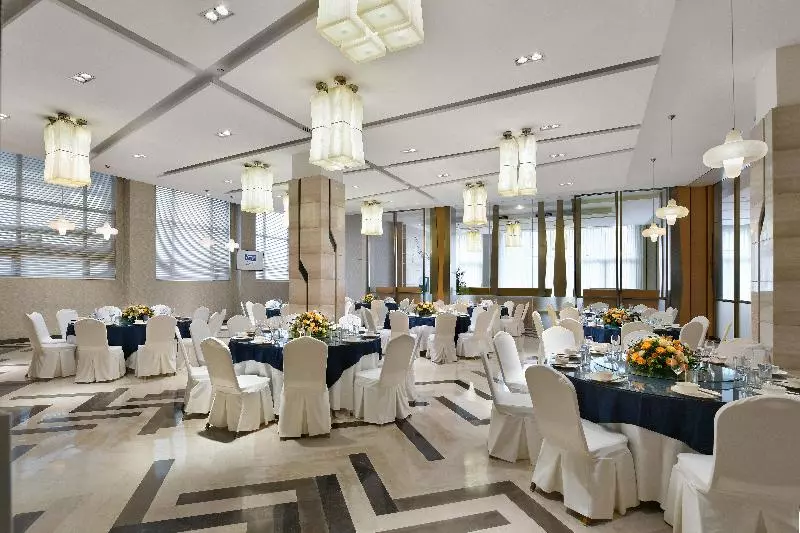 Fotos del hotel Holiday Inn Express Chengdu Huanhuaxi, An Ihg:  24