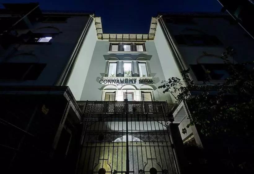 Treebo Connaught Mews