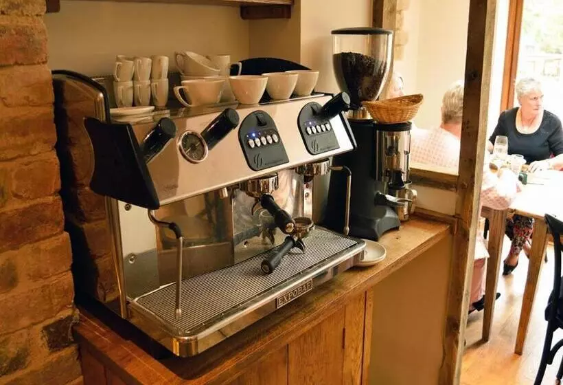 Fotos del hotel The Plough Inn:  2