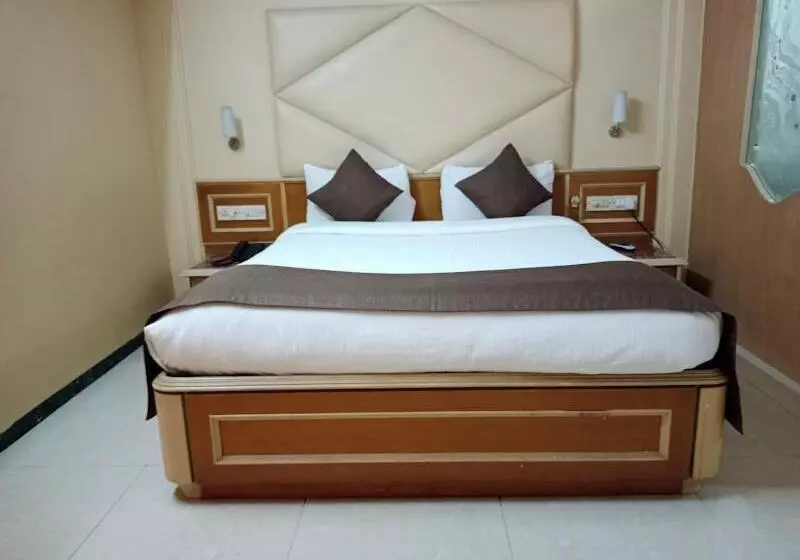 Fotos del hotel Yogi Broadway:  13