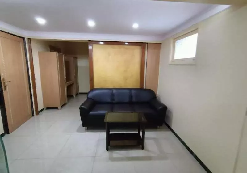 Fotos del hotel Yogi Broadway:  3