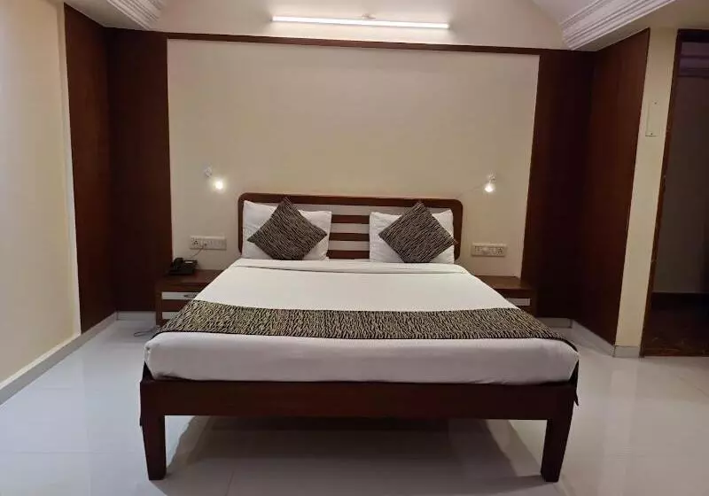 Fotos del hotel Yogi Broadway:  18