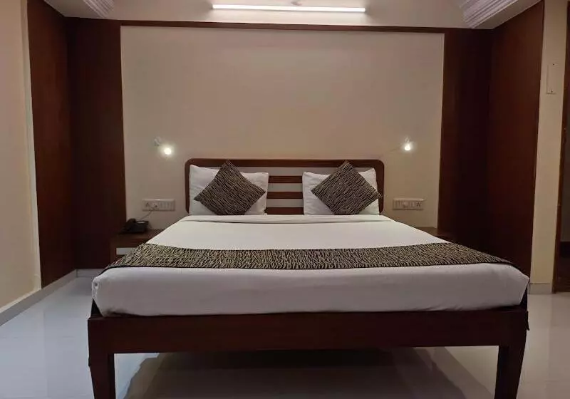 Fotos del hotel Yogi Broadway:  17