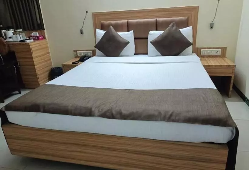 Fotos del hotel Yogi Broadway:  9