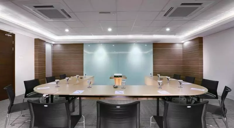 Fotos del hotel Neo Gubeng By Aston:  4