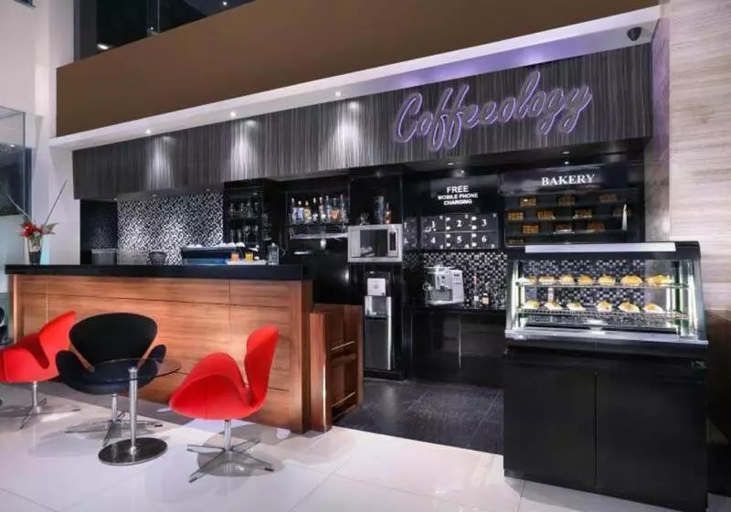 Fotos del hotel Neo Gubeng By Aston:  3