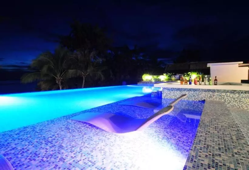 Fotos del hotel Boracay Uptown:  15