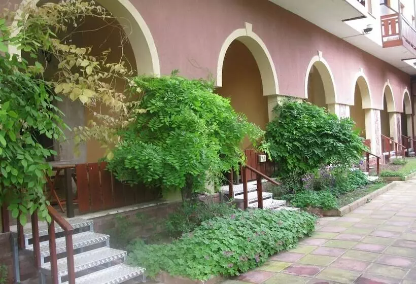 Fotos del hotel Estreya Palace & Residence:  18