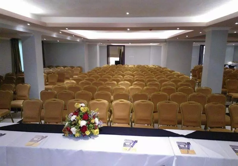 Fotos del hotel Elilly International:  12