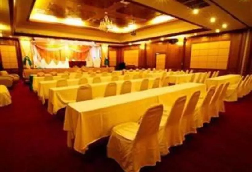 Fotos del hotel Ligor City:  6