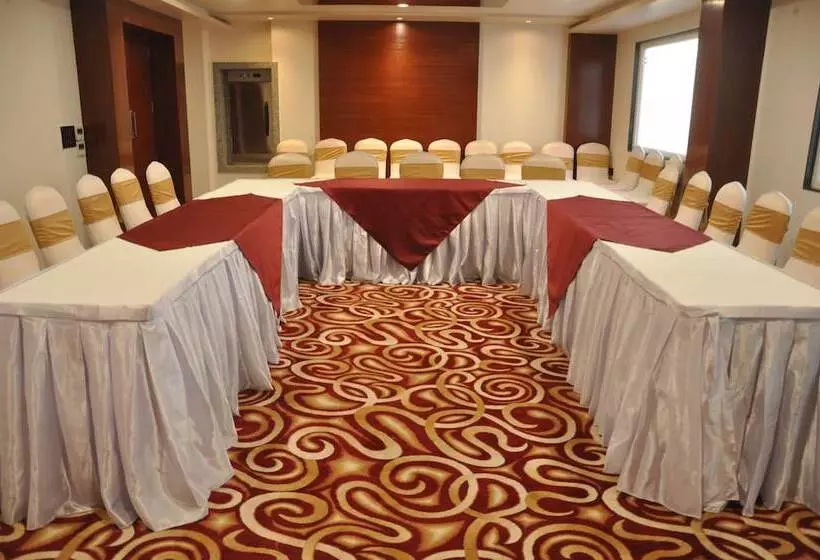 Fotos del hotel Clarks Inn Jaipur:  4