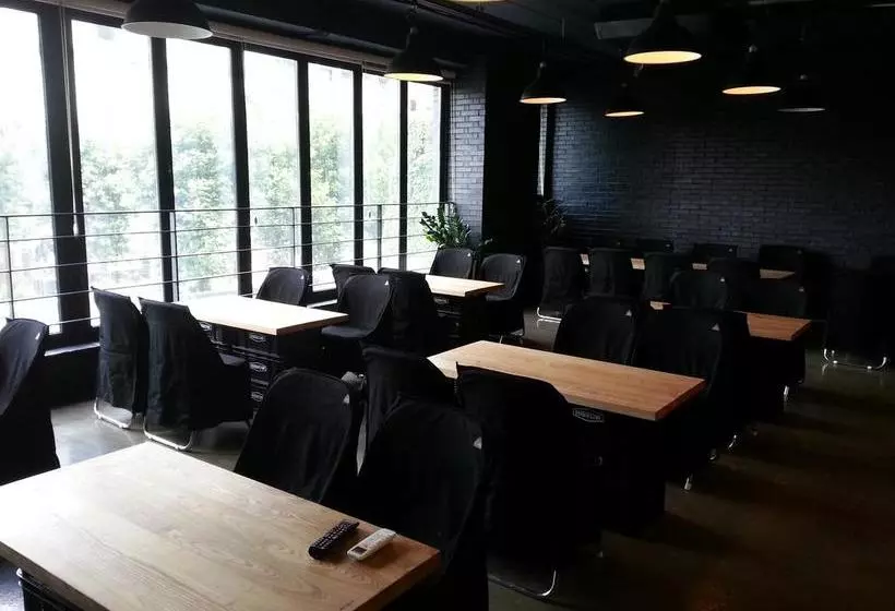 Fotos del hotel I.t.w:  12