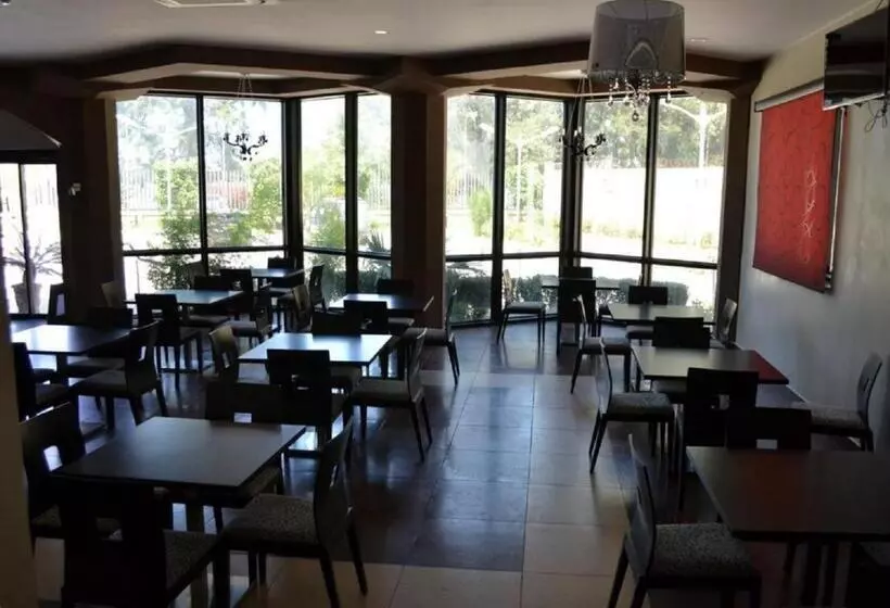 Fotos del hotel Jardy Hôtel & Suites:  5