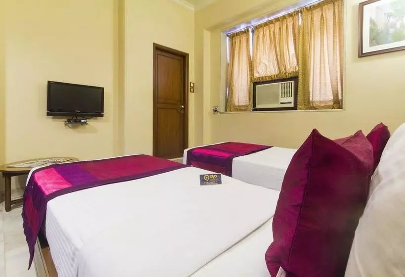 Fotos del hotel Oyo Premium Sion Railway Station:  16
