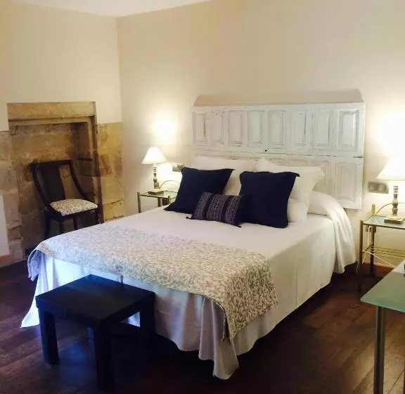 Fotos del hotel Palacio De Arce:  6