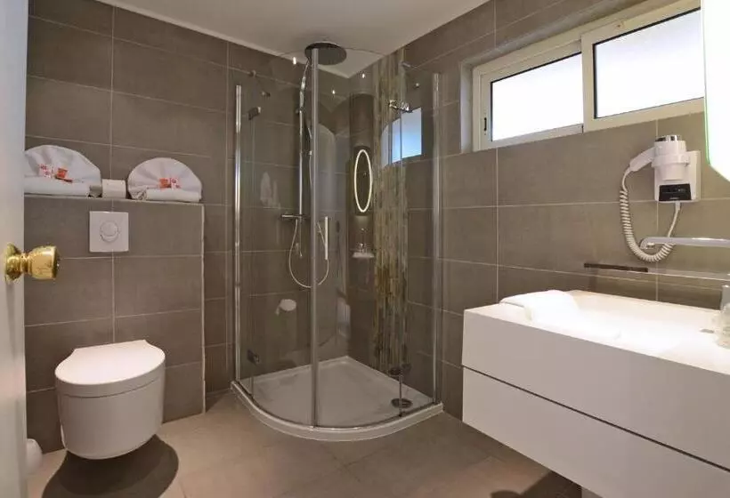 Fotos del hotel Calvi Hôtel:  5