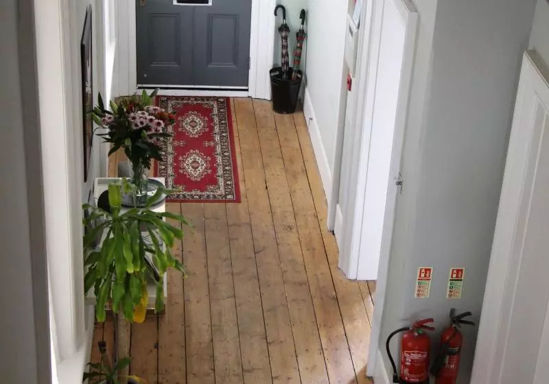 Fotos del hotel Ravilious:  1