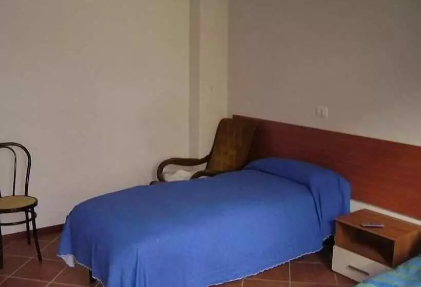 Fotos del hotel 27 Aprile:  6