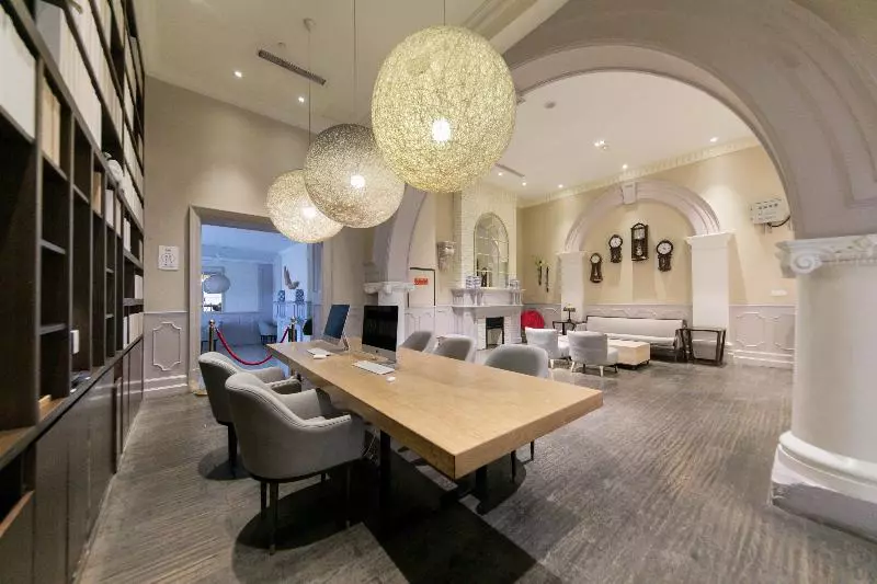 Ji Hotel Tianjin Jinwan Square
