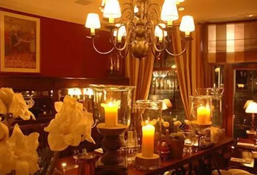 Fotos del hotel Guest House Huyze Die Maene:  11