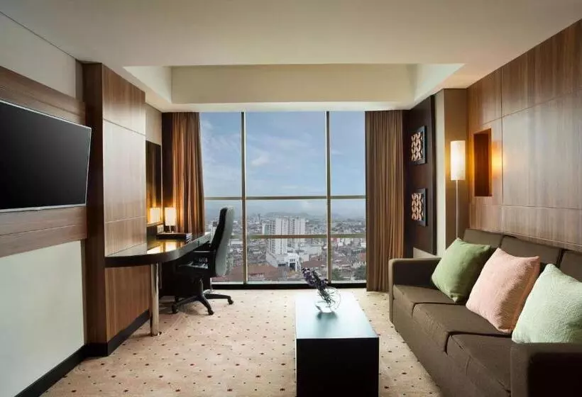Fotos del hotel Best Western Premier La Grande:  11