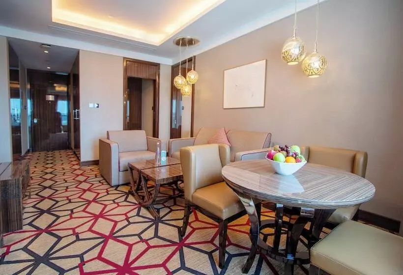 Fotos del hotel Dusit D2 Kenz  Dubai:  25