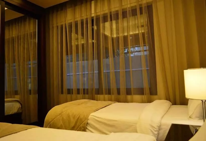 Fotos del hotel Nadine Boutique Suites:  18