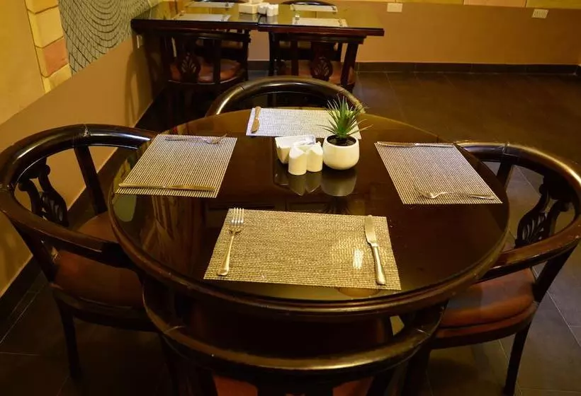 Fotos del hotel Nadine Boutique Suites:  11