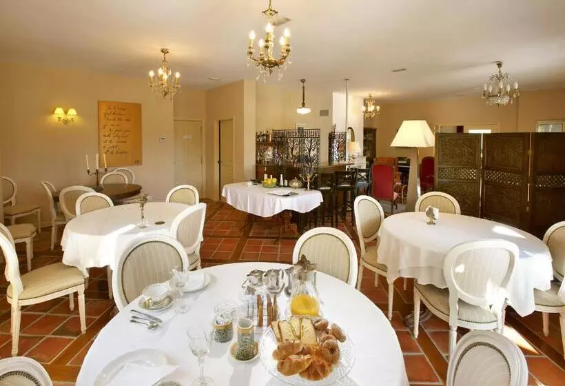 Fotos del hotel Santa Coloma Del Camino:  3