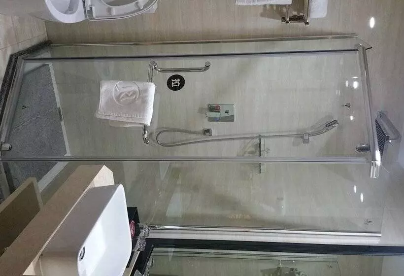 Fotos del hotel Bo Yi:  24