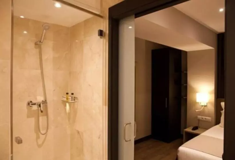 Fotos del hotel May Ramblas:  17