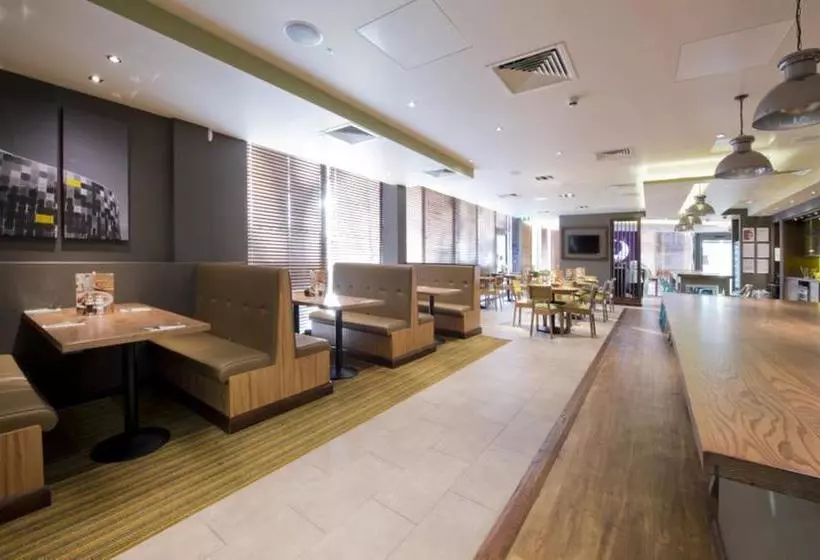 Fotos del hotel Premier Inn London Lewisham:  3