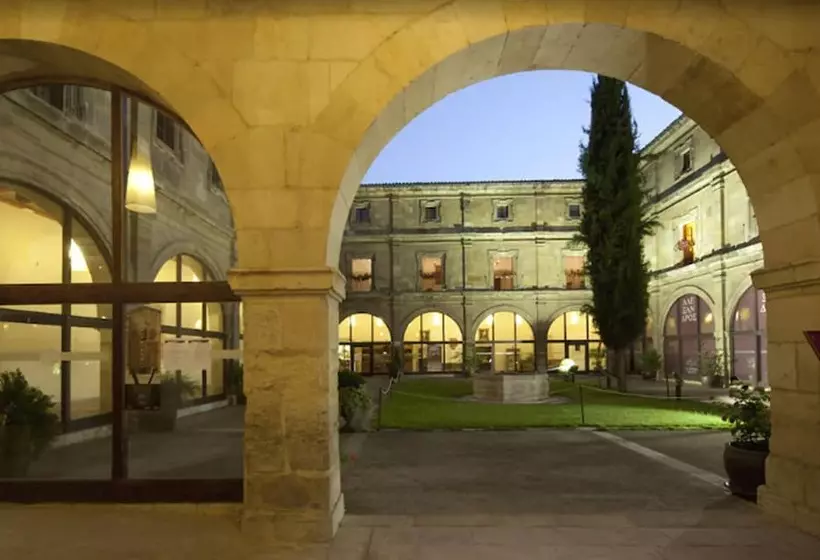 Fotos del hotel Real Colegiata San Isidoro:  11