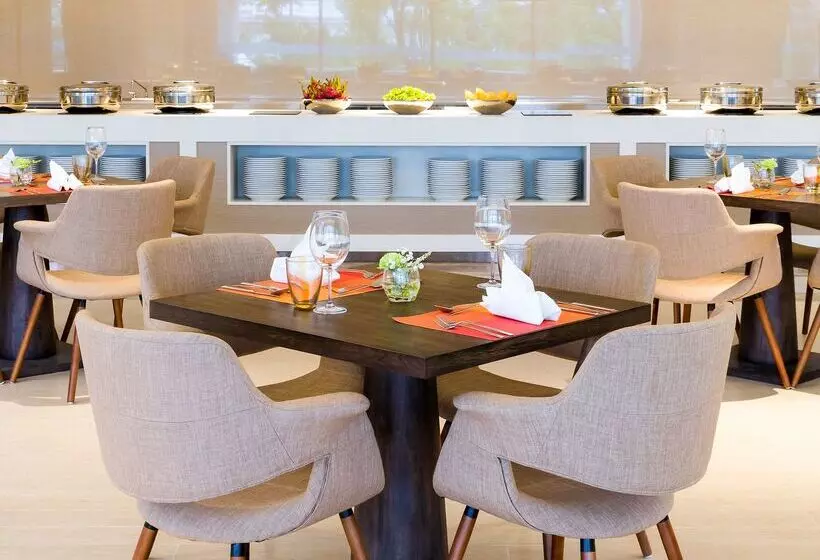 Fotos del hotel Novotel Phuket City Phokeethra:  5