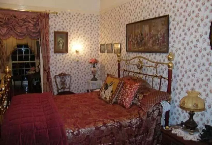 Foxgloves Bed And Breakfast