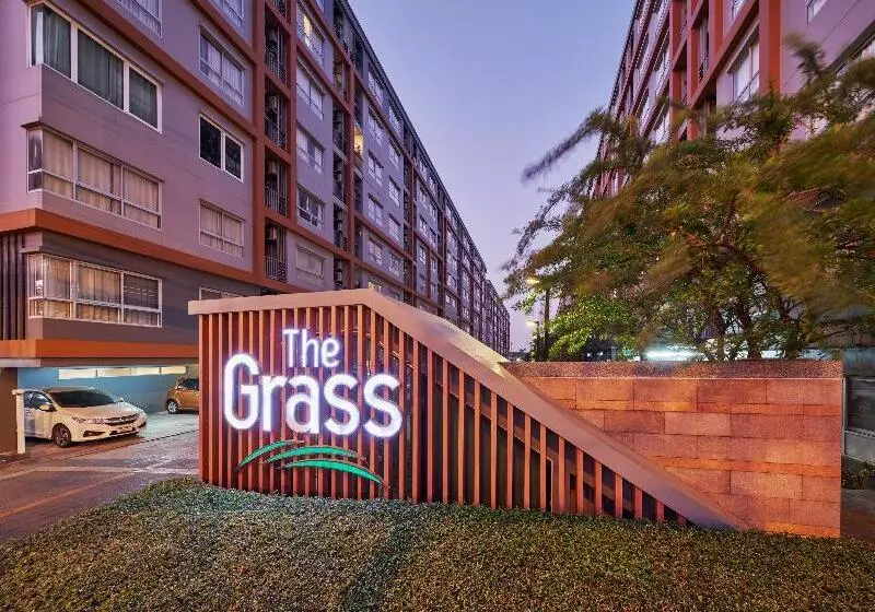 Fotos del hotel The Grass Serviced Suites:  13