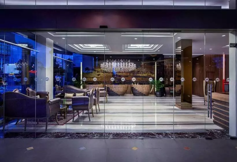 Fotos del hotel Grand Mercure Yogyakarta Adi Sucipto - Genose Ready, Chse Certified:  5