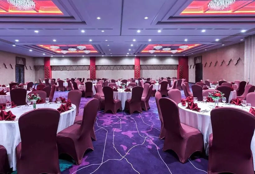 Fotos del hotel Grand Mercure Yogyakarta Adi Sucipto - Genose Ready, Chse Certified:  12