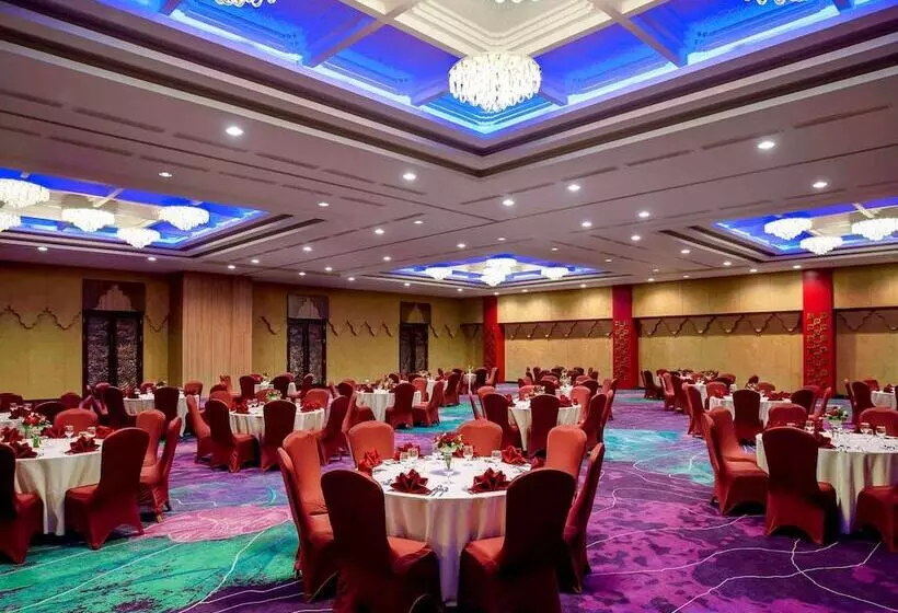 Fotos del hotel Grand Mercure Yogyakarta Adi Sucipto - Genose Ready, Chse Certified:  15